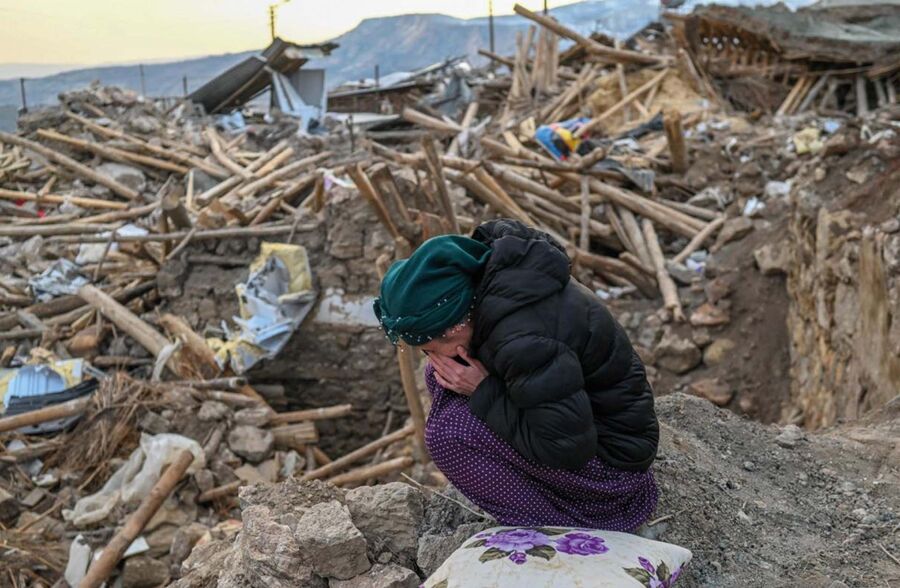 تركيا تستيقظ على زلزال بقوة 5.2