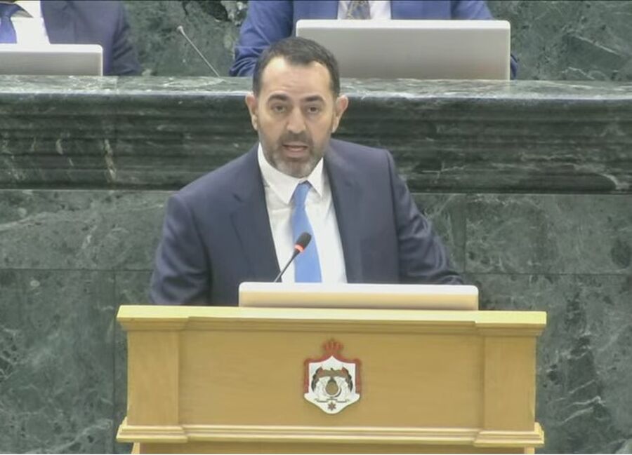 العتوم: الجميع منشغل بنفسه ومصالحه