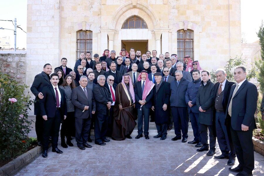 الامير الحسن في ضيافة العين والوزير