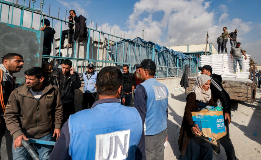 الأونروا: قد نضطر إلى وقف عملياتنا