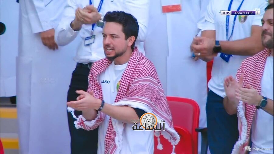 شاهد فرحة ولي العهد.. المنتخب الأردني