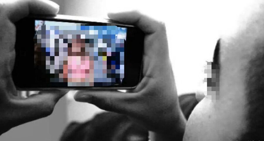 عاد زوجها للمنزل في العاصمة عمان