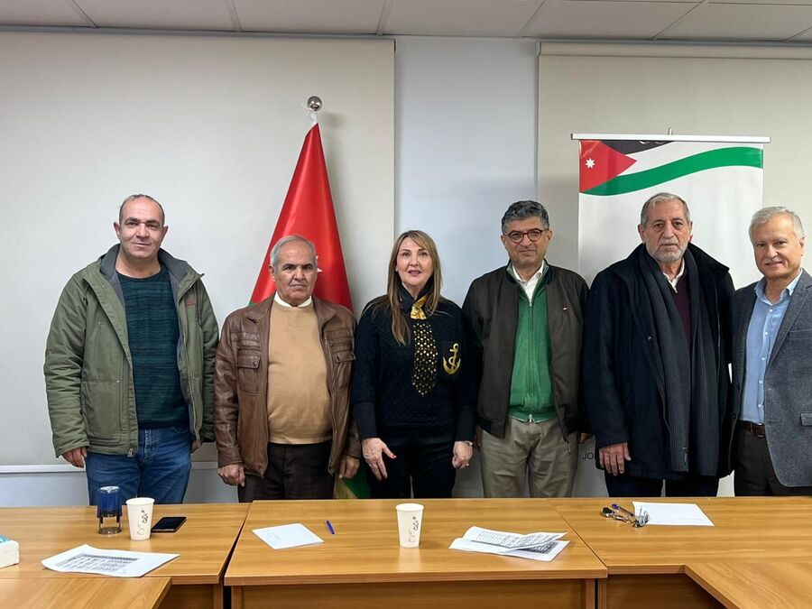 النساء يترأسن 9 لجان قطاعية من