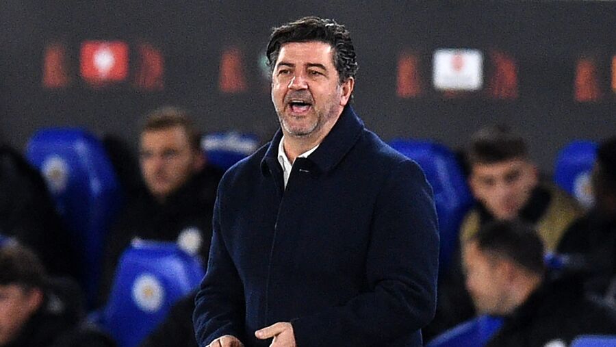 اتحاد كرة القدم المصري يقيل فيتوريا..