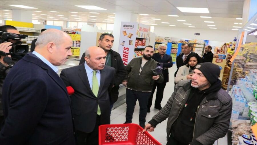 وزير الصناعة: السلع الأساسية والرمضانية في