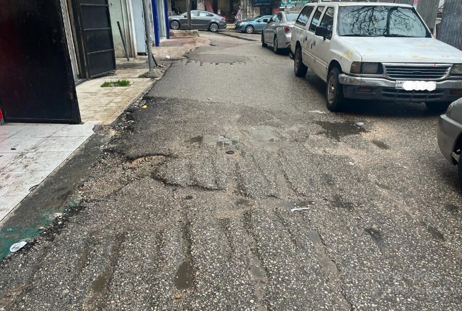 عجلون.. حفر وانهيارات وتصدعات تؤرق مرتادي