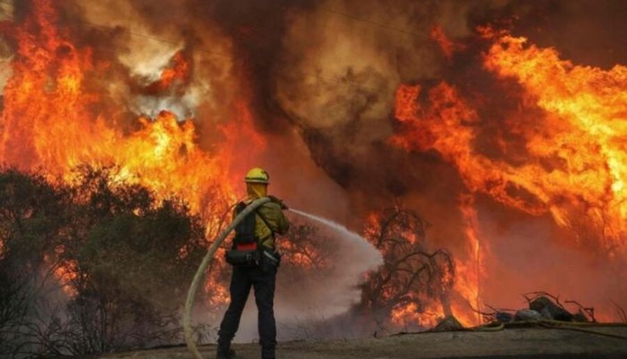 122 قتيلا في حرائق تشيلي والبحث