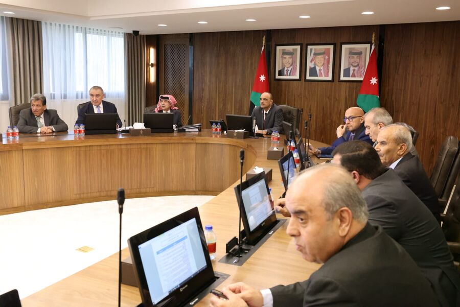 8 قرارات في جلسة مجلس الوزراء