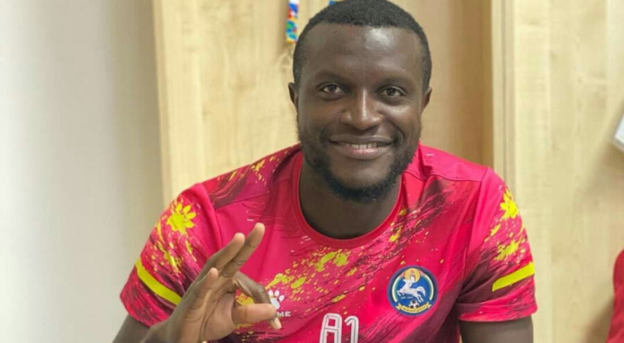 الفيصلي يجري فحصا طبيا لمحترف كاميروني