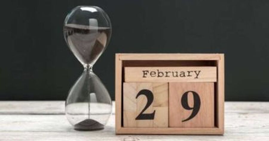 الفلكي مجاهد: الذين يولدون يوم 29