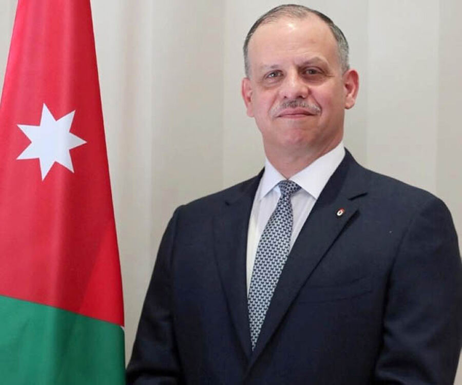 الأمير فيصل بن الحسين نائبا للملك