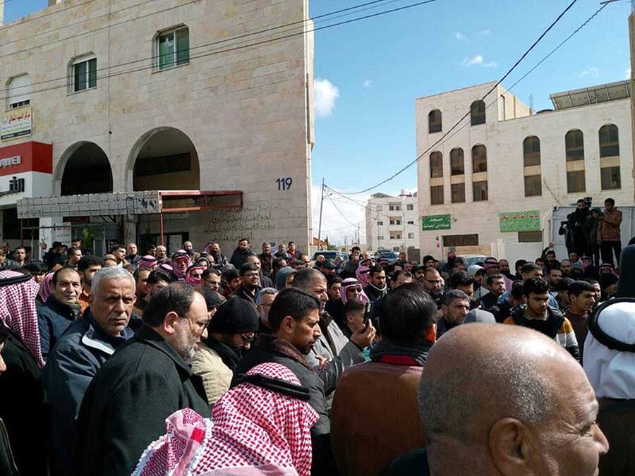 مسيرات ووقفات تضامنية تنديدا بالعدوان على