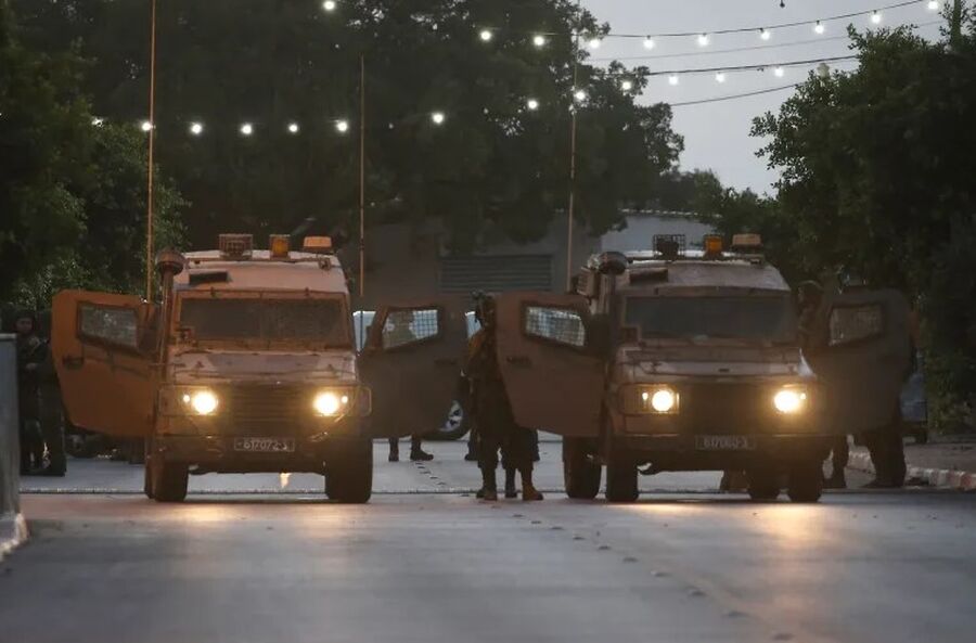 اقتحامات واعتقالات إسرائيلية واسعة في الضفة