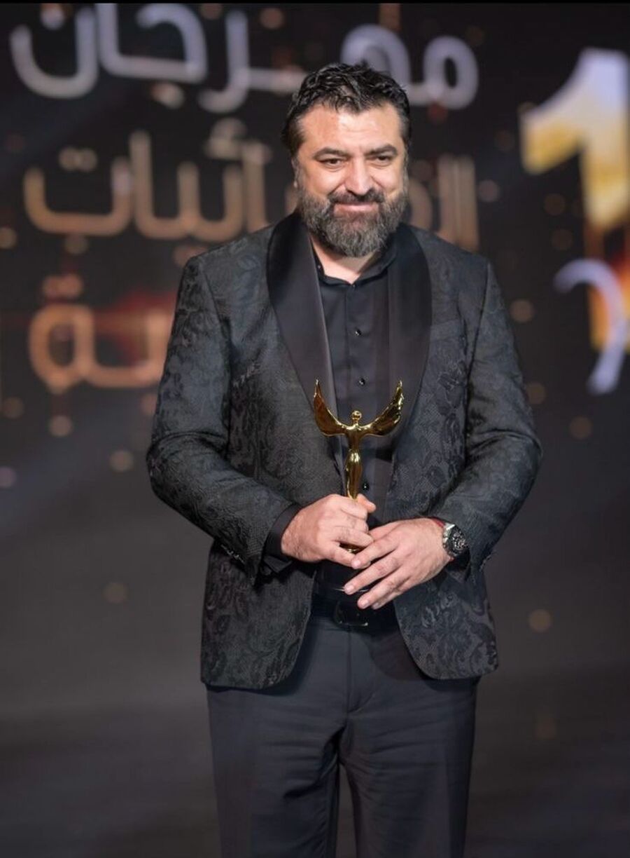 عبد الله سكجها يحصل على جائزة