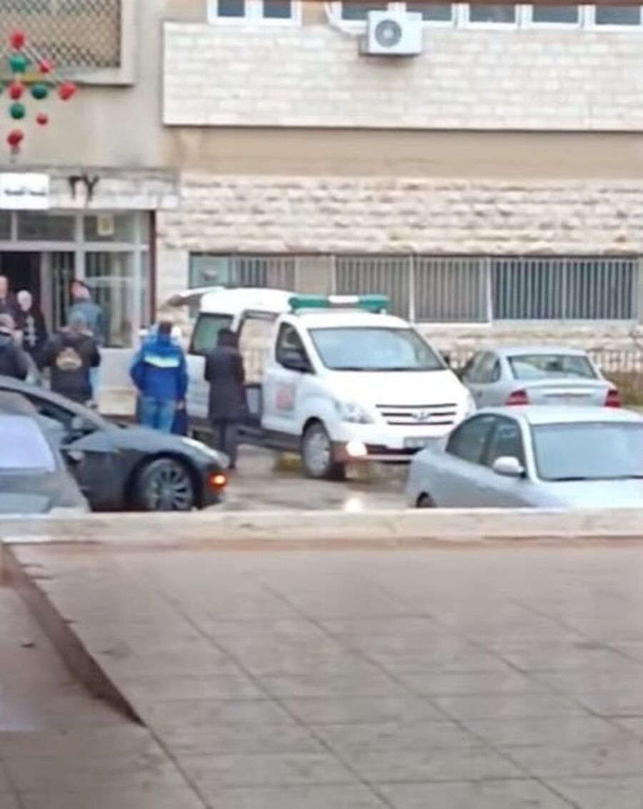 جنازة تجوب طرقات الجامعة الأردنية في