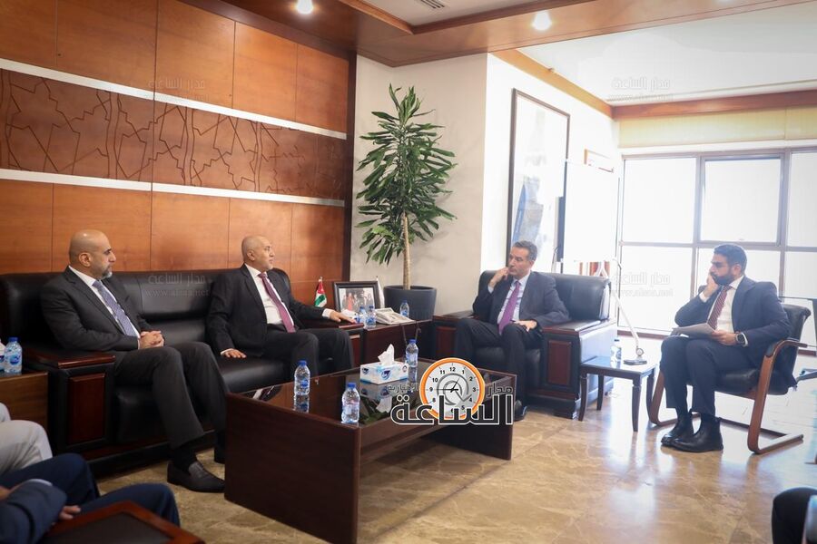 وفد استثماري عماني رفيع في العقبة..