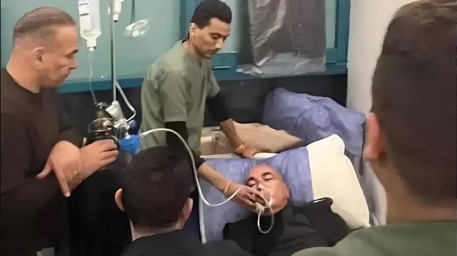 تسمم بسبب ساندوتش.. تفاصيل الوعكة الصحية