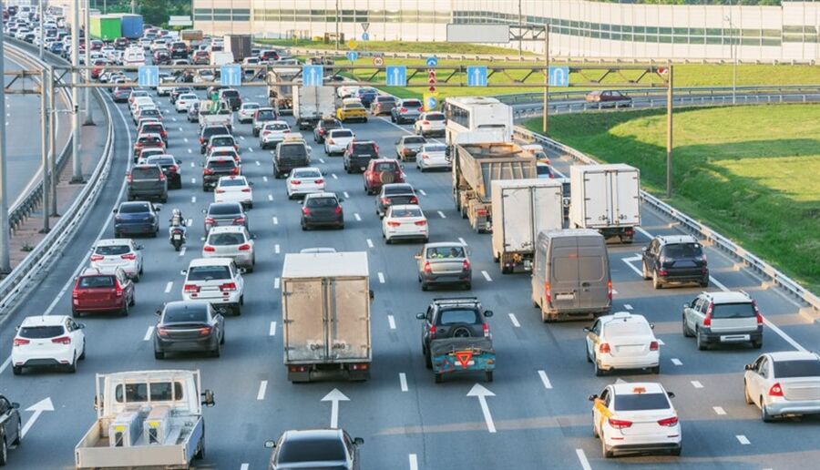 الجلوس يوميا في زحام مروري يرتبط