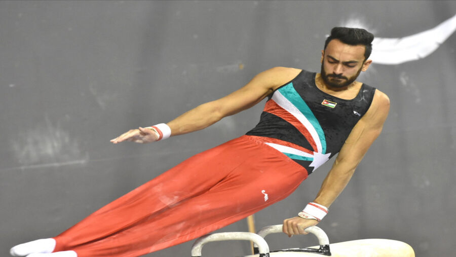 أبو السعود يتأهل إلى نهائي الجولة