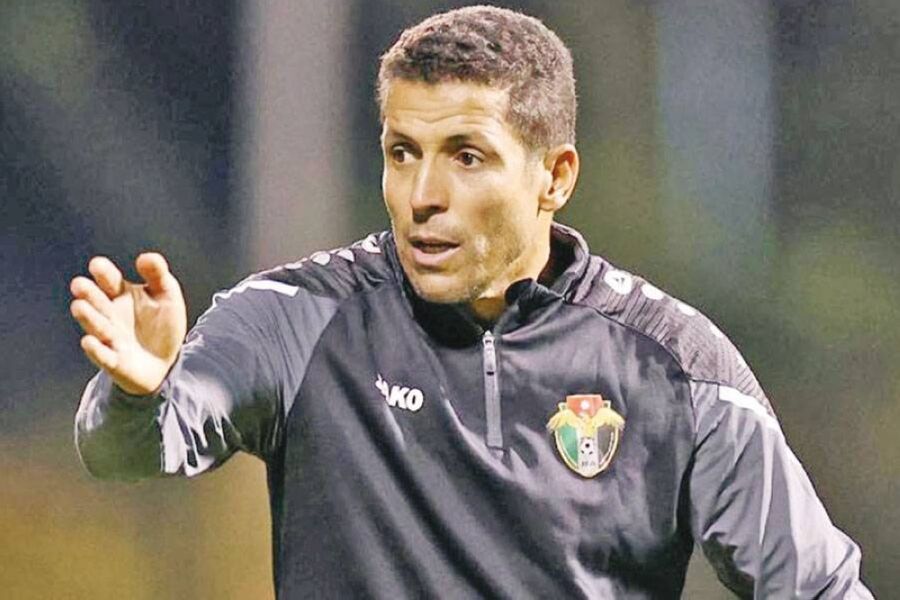 مصادر : عموتة يقرر الاستمرار مع