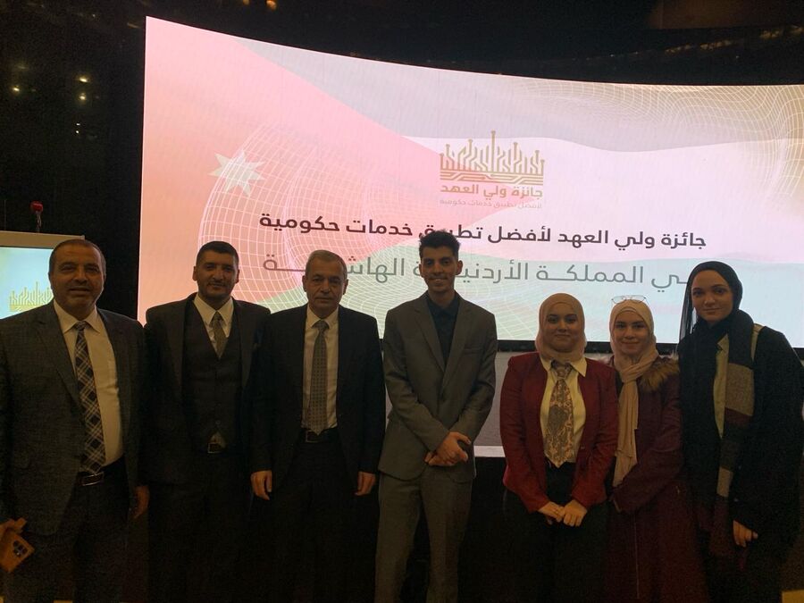 جامعة الزرقاء تتميز في مسابقة ولي