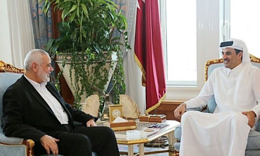 أمير قطر الشيخ تميم يلتقي إسماعيل