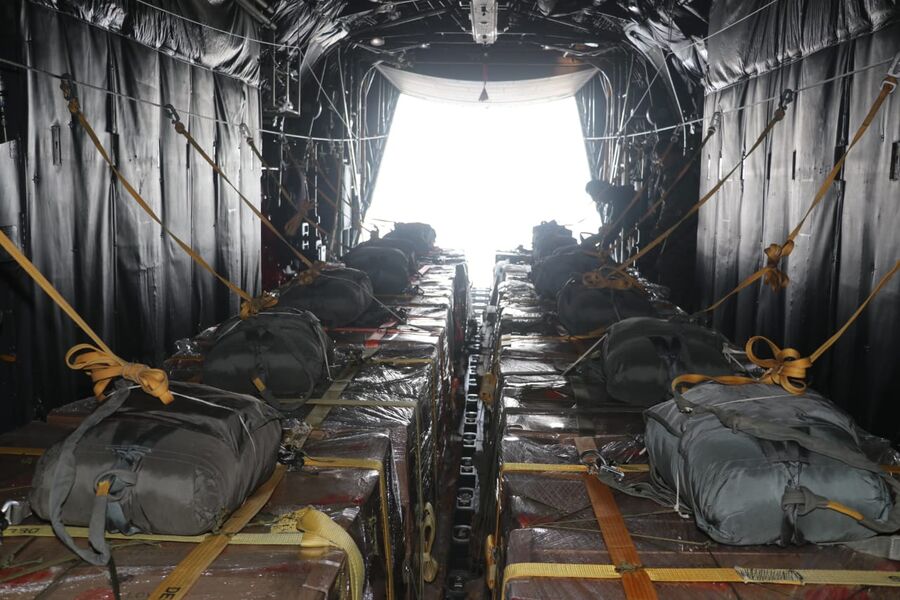 الأردن ينزل على غزّة ما يغيث