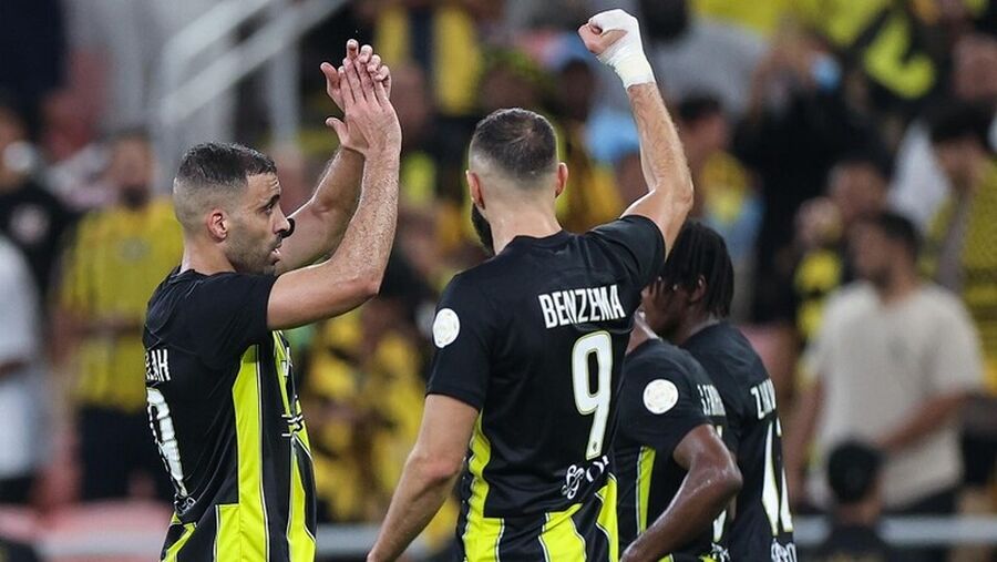 حمد الله يقوم بتصرف إنساني تجاه