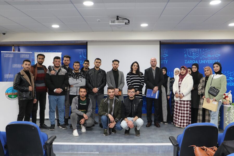 جلسة تعريفية عن منحة جايكا لمستفيدي