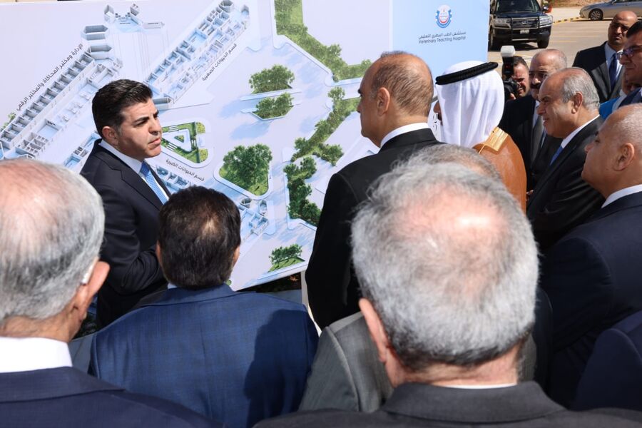 الخصاونة يفتتح مستشفى الطبّ البيطري التّعليمي
