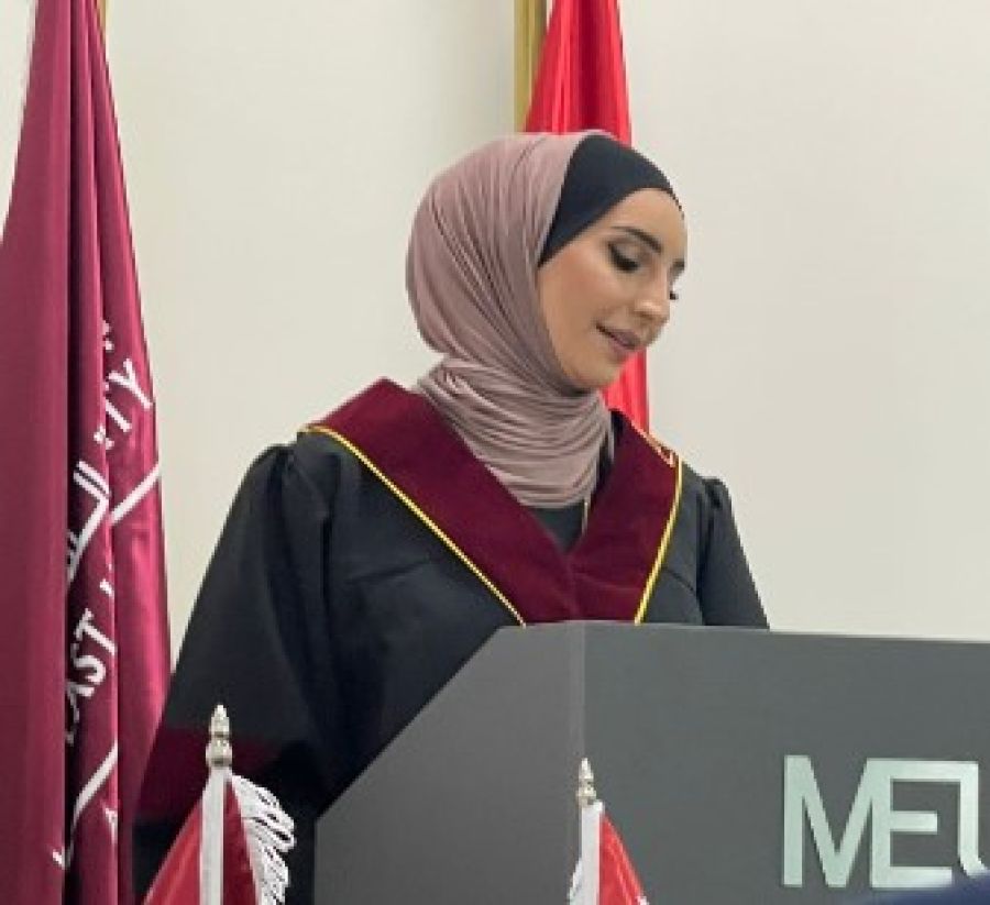 الإعلاميّة روان المعاني تحصل على الماجستير