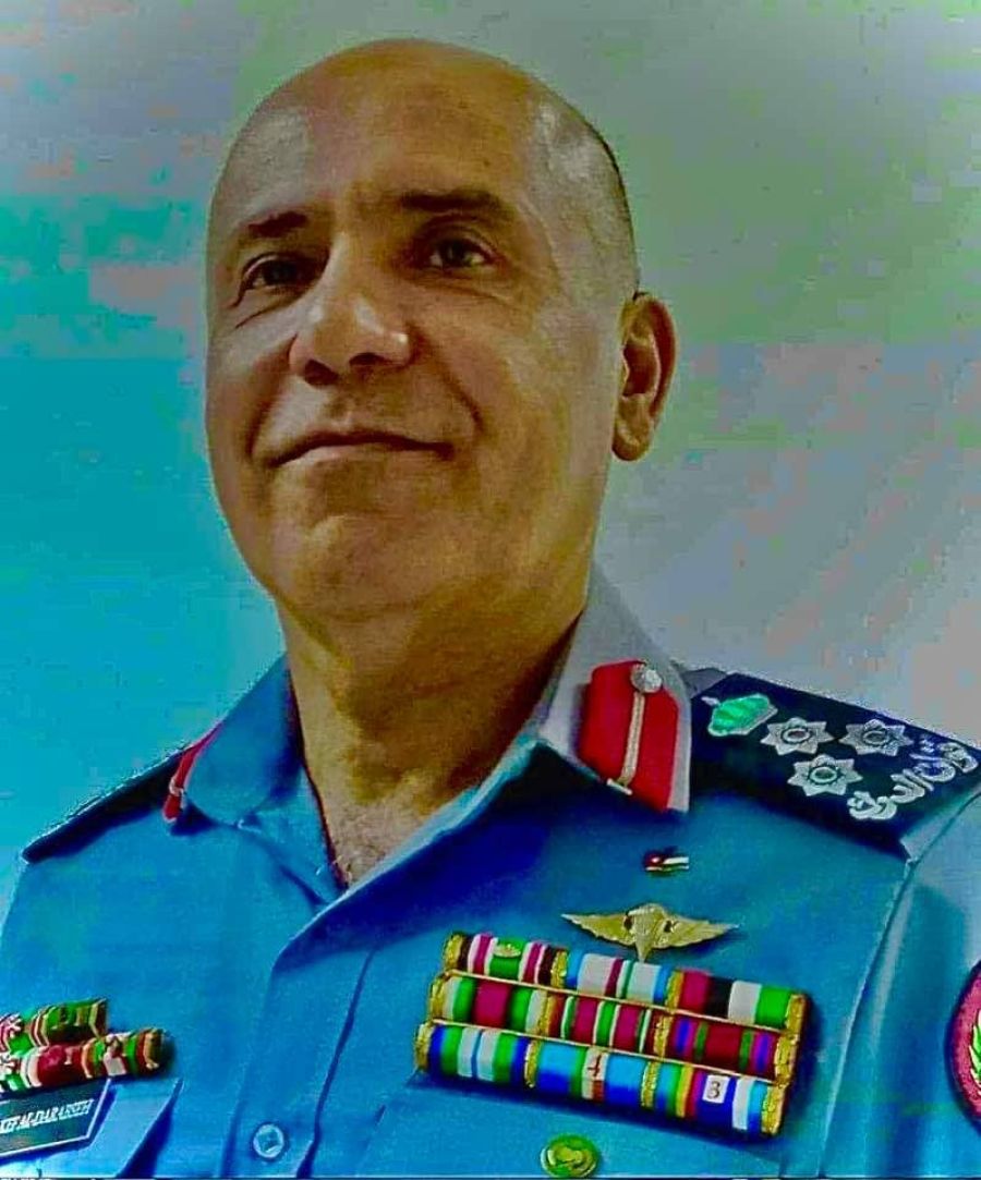 تهنئة بالترفيع العميدالركن عاكف احمدعلي الدرابسه