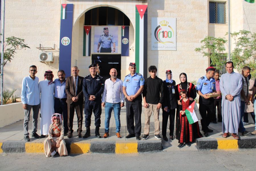 وقفه تضامنيه تعزيزا لقيم الولاء والانتماء