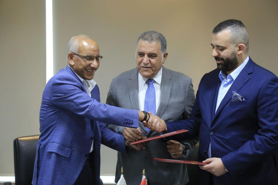 المناصير وراديو نون توقعان اتفاقية رعاية