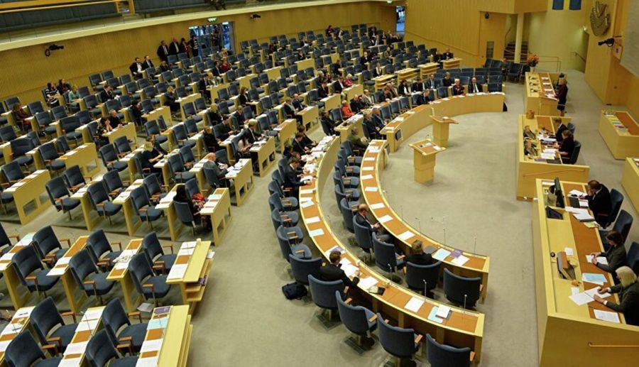 البرمان السويدي يصوت على اتفاقية دفاع