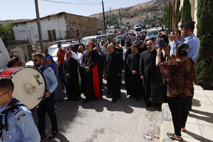 إحياء يوم الحج السنوي إلى مزار