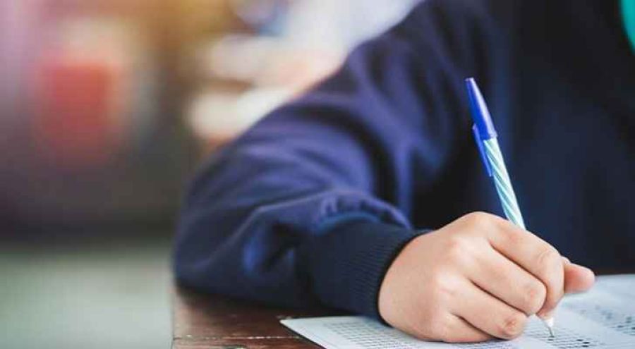 148968 طالبا وطالبة يتقدمون لامتحان التوجيهي