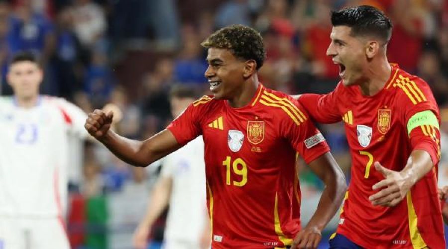 يورو 2024 .. لامين يامال يجتاز