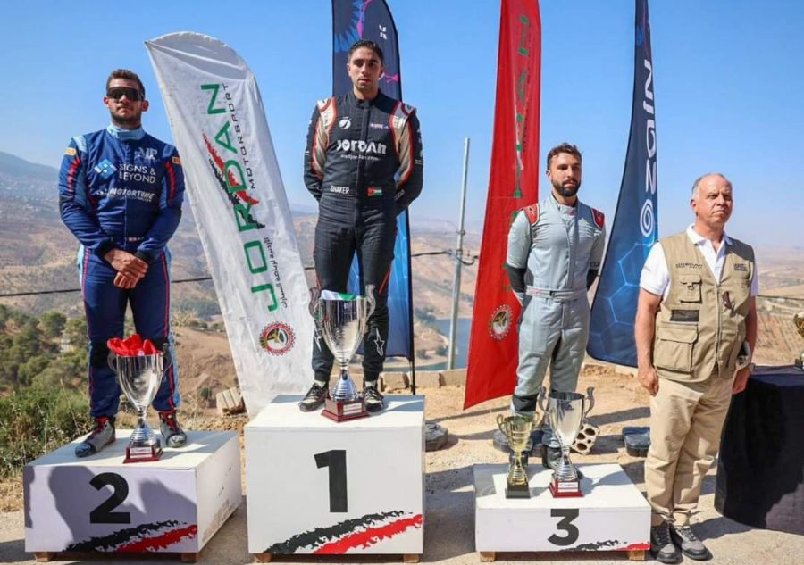 زين ترعى سباق الحسين لتسلّق مرتفع