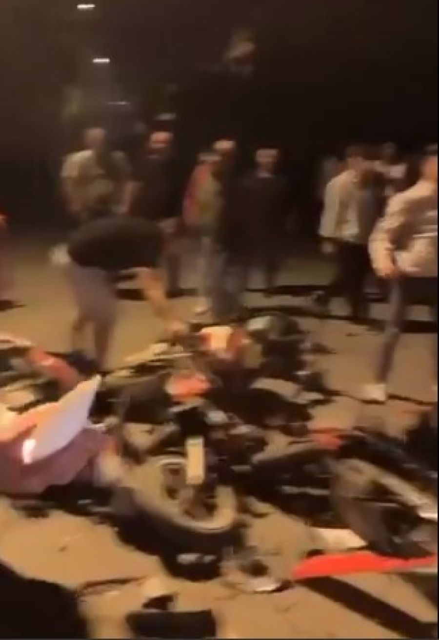 تكسير ونار وصراخ.. أتراك يعتدون على