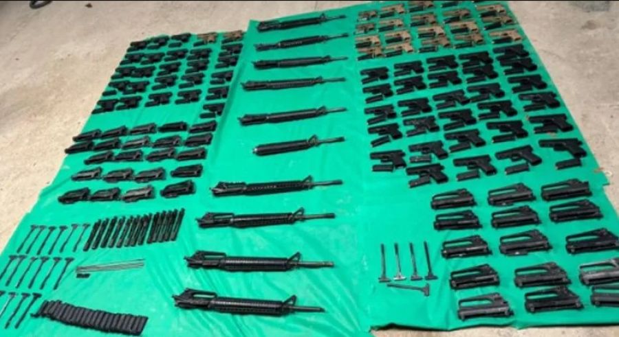 إسرائيل تزعم إحباط تهريب أسلحة من