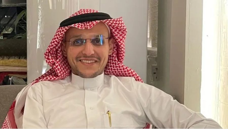 في سويسرا.. طبيب سعودي قفز إلى