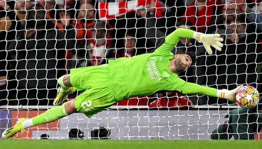 رسميا بعد الاعارة.. آرسنال يضم ديفيد