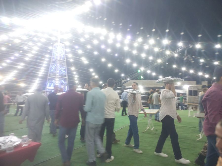 سلطان الحديدي يهنئ بزفاف مالك العمايره