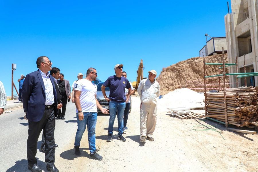 القيسي وبريزات يضعان حجر الأساس لتوسعة