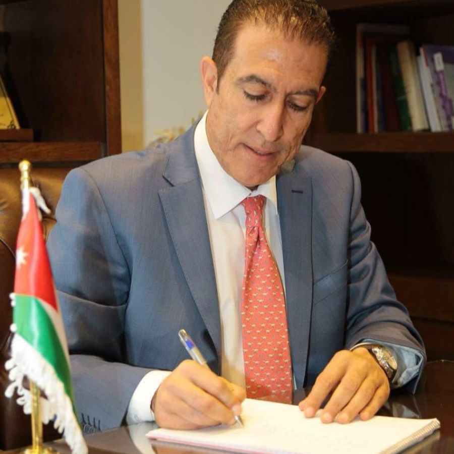 إبراهيم الطراونة ليس أول من استقال