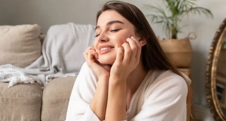 هذا ما تتعرّض له البشرة في