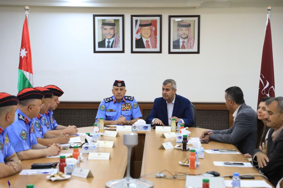 الطاقة والأمن العام توقعان مذكرة تفاهم