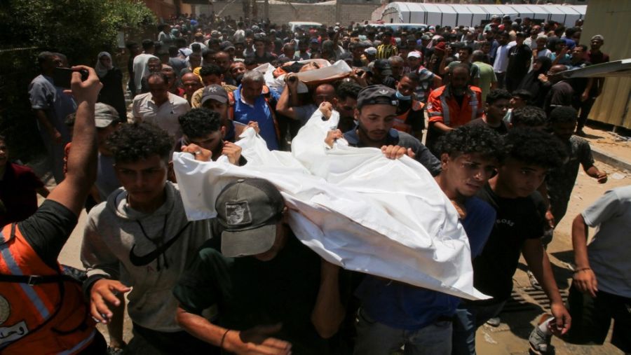 80 شهيدا إثر 3 مجازر ارتكبها