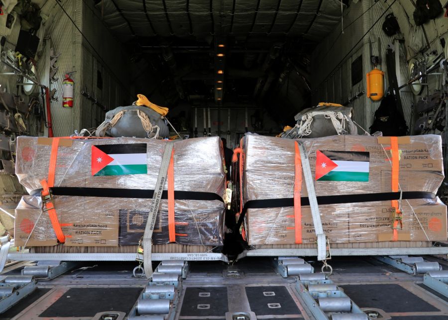 القوات المسلحة الأردنية تنفّذ 3 انزالات